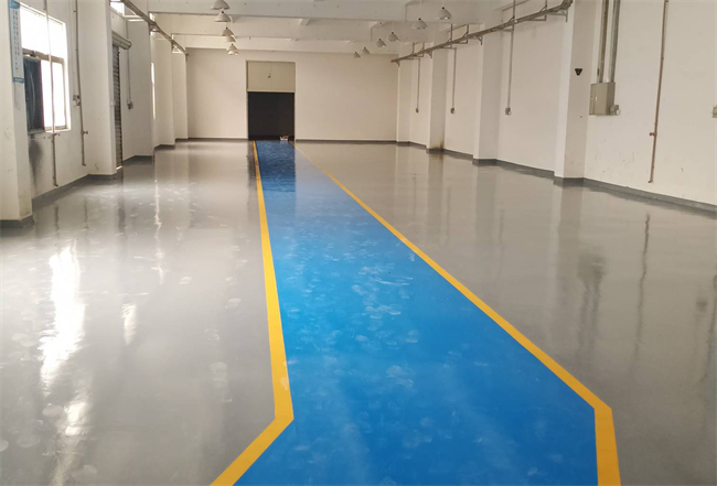 新動向-環氧自流平地坪與薄涂的差別